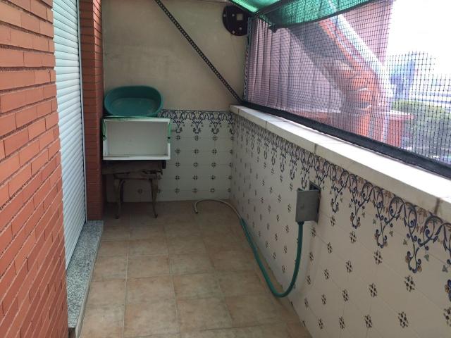 SE VENDE ATICO EN AVDA. JUAN CARLOS I CON 73 M2 DE TERRAZA