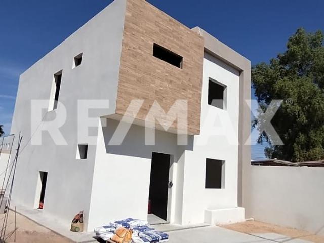 Se vende casa nueva de dos niveles en Fracc. Sonora