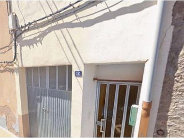 Se vende casa OKUPA en Calle Santa Bárbara 12 de Santa Eulalia Teruel