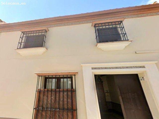 SE VENDE CASA OKUPADA en Calle Marchena Nº 37 Morón de la Frontera Sevilla
