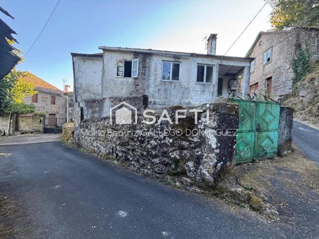 SE VENDE CASA A REFORMAR EN EL AYUNTAMIENTO DE A CAÑIZA PONTEVEDRA