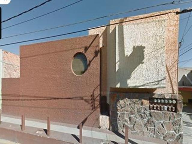 SE VENDE CASA A TRES CUADRAS DE LA UVM CAMPUS SAN LUIS