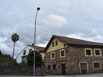 Se vende casa adosada en Torrelavega