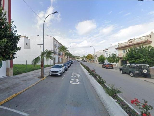 Se vende casa adosada OKUPA en San José del Valle Cádiz