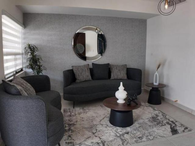 Se Vende Casa al Sur de la ciudad, Fracc. Monarca Residencial