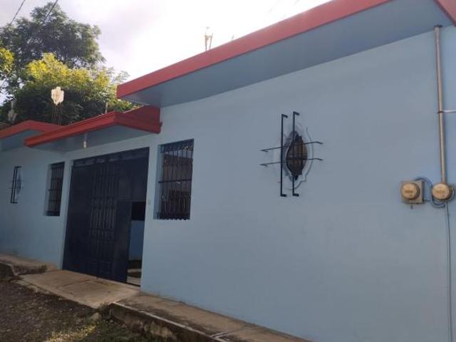 ¡SE VENDE CASA AMPLIA EN MISANTLA, VERACRUZ!