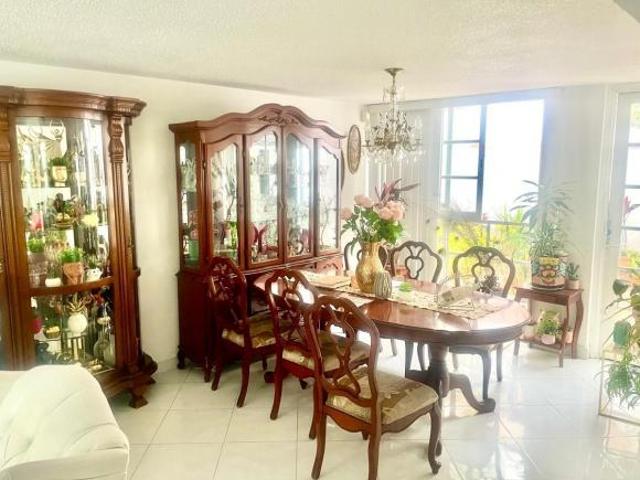 Se Vende Casa Cto. Educadores Ciudad Satélite $9´500,000 4