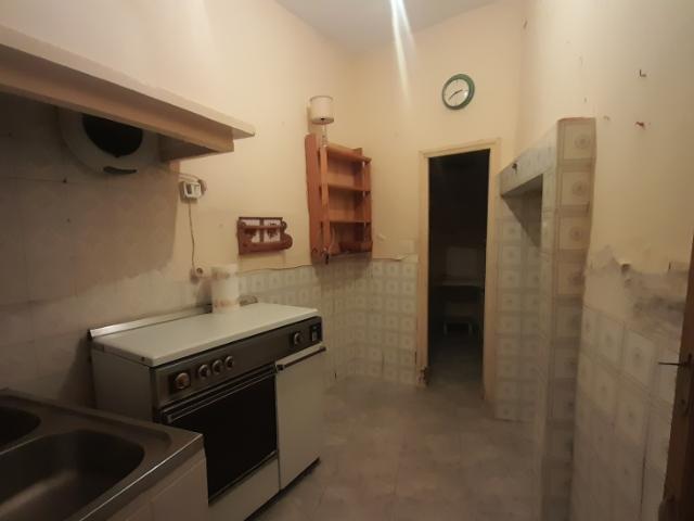 Se vende casa c/ Cementerio
