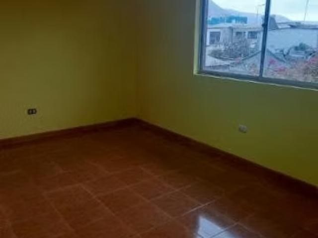 Se vende casa central | 4 dormitorios por 250000. 00 en Iquique