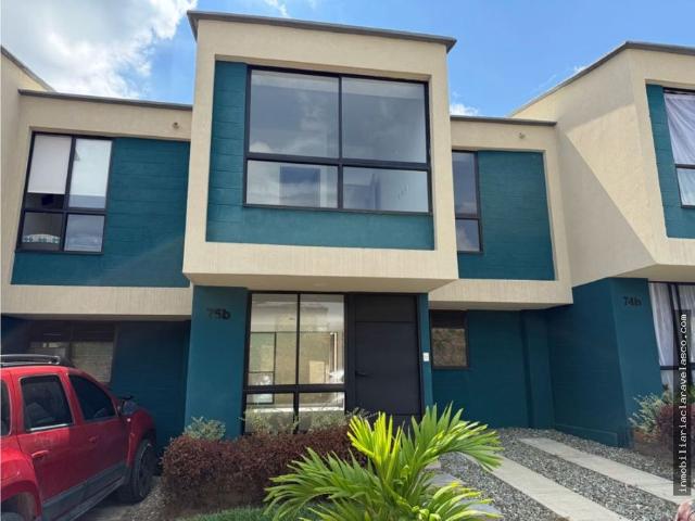 SE VENDE CASA CERCA A LA TEBAIDA PARA ESTRENAR