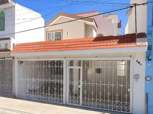 SE VENDE CASA COL. CASA BLANCA, AGSUCALIENTES