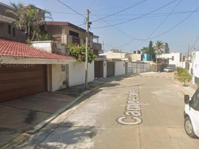 SE VENDE CASA COL. PETROLERA, COZTZACALCO, VERACRUZ