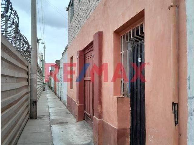 Se Vende Casa Como Terreno En Breña
