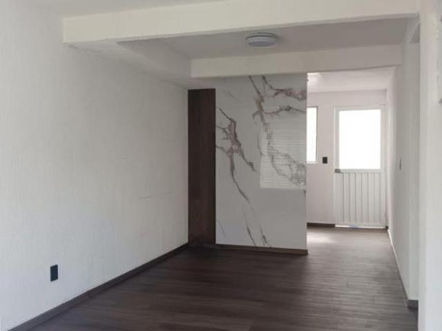 Se vende casa completamente remodelada en Fuentes de San José