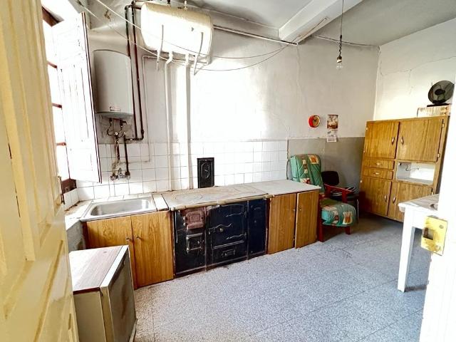 SE VENDE CASA CON TERRENO EN ALMAZCARA