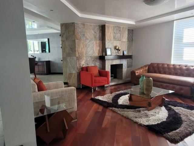 Se vende casa con Alberca en el Club de Golf, Pachuca, Hidalgo