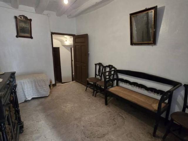 Se vende casa con bodega en Aranda de Moncayo