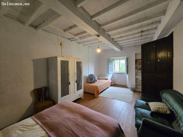 Se vende casa con gran finca en Vilalba, Lugo