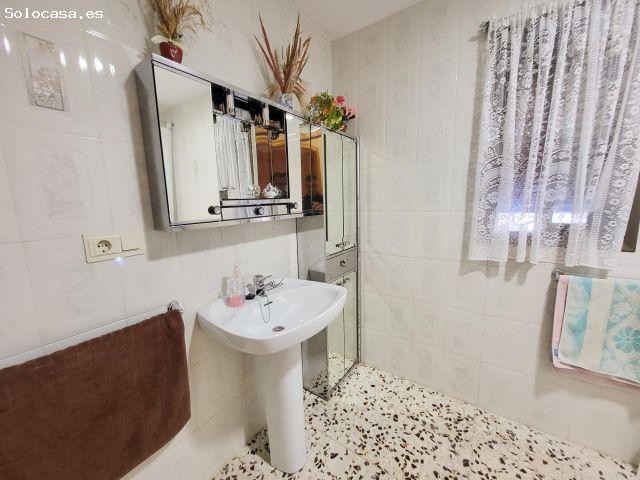 SE VENDE CASA CON PARCELA EN LA HUERTEZUELA
