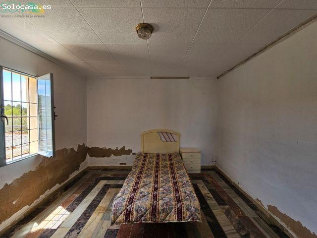 SE VENDE CASA DE CAMPO CON TERRENO EN LA ALCANA LA ROMANA