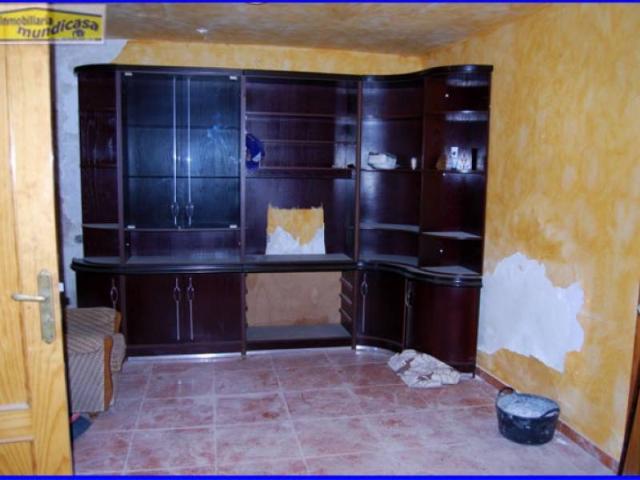 Se vende casa de campo con parcela vallada en La Matanza de Fortuna