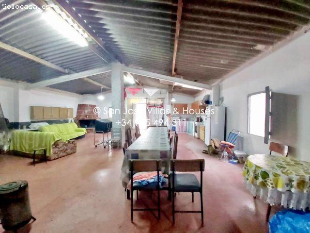 SE VENDE CASA DE CAMPO DIAFANA MUY CERCA DE ASPE