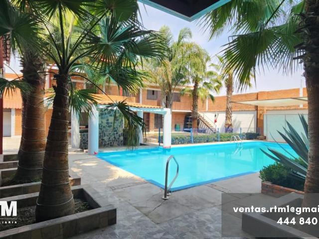 Se vende casa de campo en real del potosi