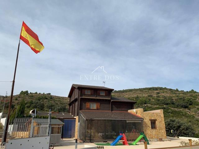 Se vende casa de campo para vivir en plena naturaleza – Castellón