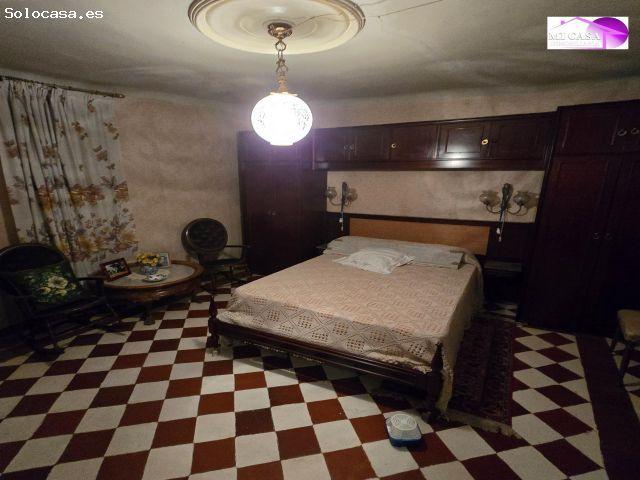 SE VENDE CASA DE PUEBLO EN EL CENTRO DE ARIZA
