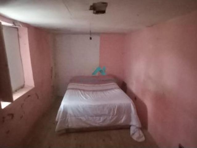Se vende casa de pueblo en Gibaja