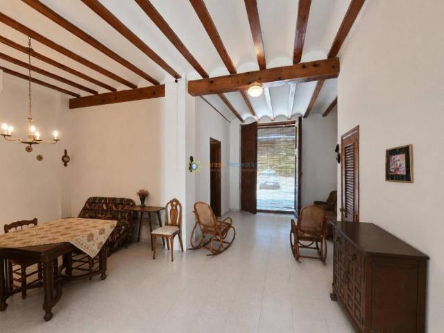 Se vende casa de pueblo en Sellent Valencia