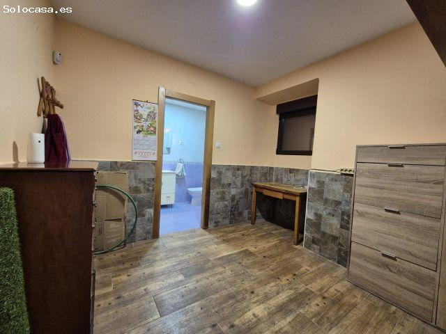 SE VENDE CASA DE PIEDRA