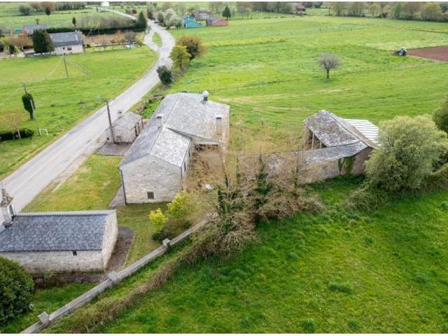 SE VENDE CASA DE PIEDRA EN LANZOS, VILLALBA LUGO