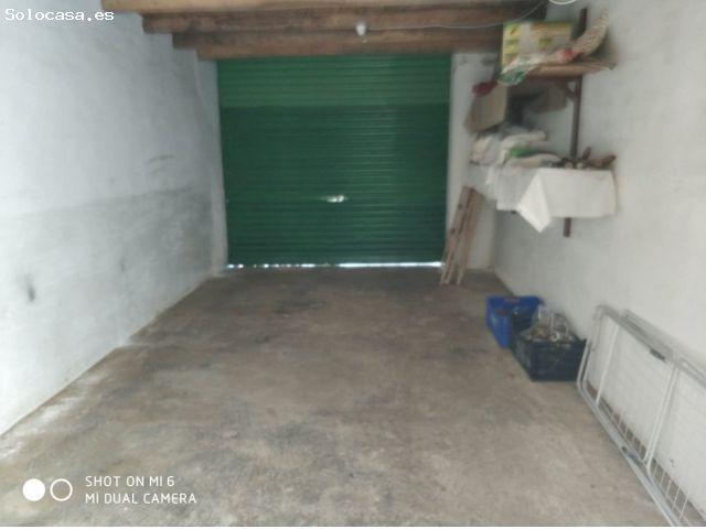 SE VENDE CASA DE PLANTA BAJA EN MAYORGA DE CAMPOS, 4 HAB PATIO Y COCHERA
