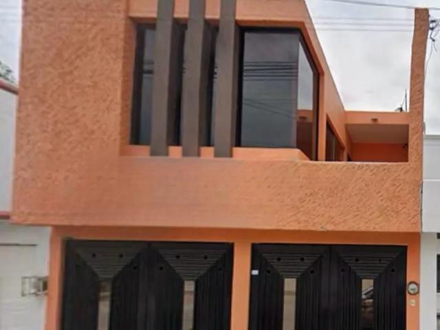 Se Vende Casa de Recuperación Bancaria en Aguamarina, Esmeralda, 78399 San Luis Potosí, S.L.P