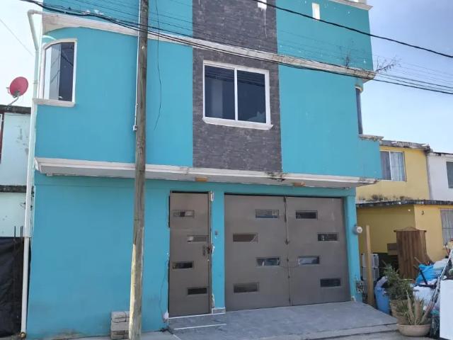 Se Vende Casa de Recuperación Bancaria en C. Cedrón, Arboledas, El llano