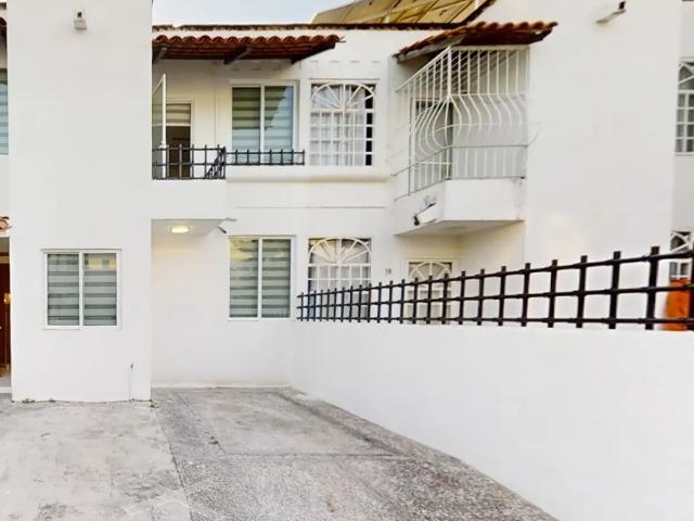 Se vende Casa de recuperación Bancaria en C. Paseo de La Ribera, 48290 Puerto Vallarta, Jalisco