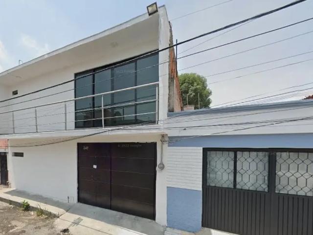 Se Vende Casa de Recuperación Bancaria en C. Rep. de Argentina, Quintero, San Pedro Tlaquepaque Jal