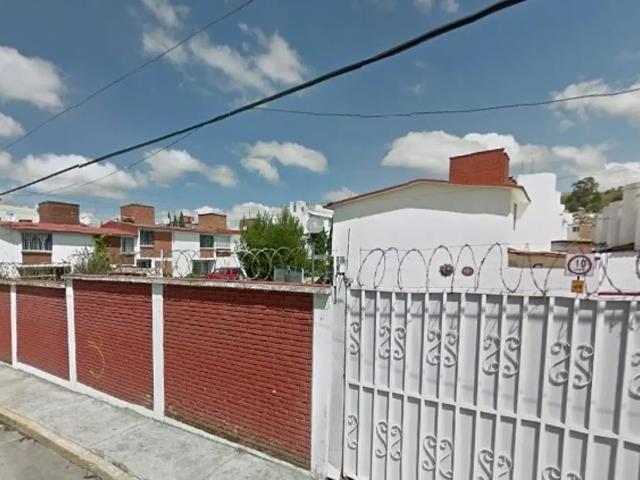 Se Vende Casa de Recuperación Bancaria en C. Tierra y Libertad, Toluca EdoMex
