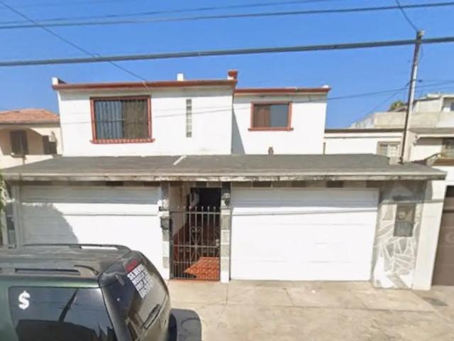 Se Vende Casa de Recuperación en C. De Las Peñas, Jardin Playas de Tijuana, Baja California