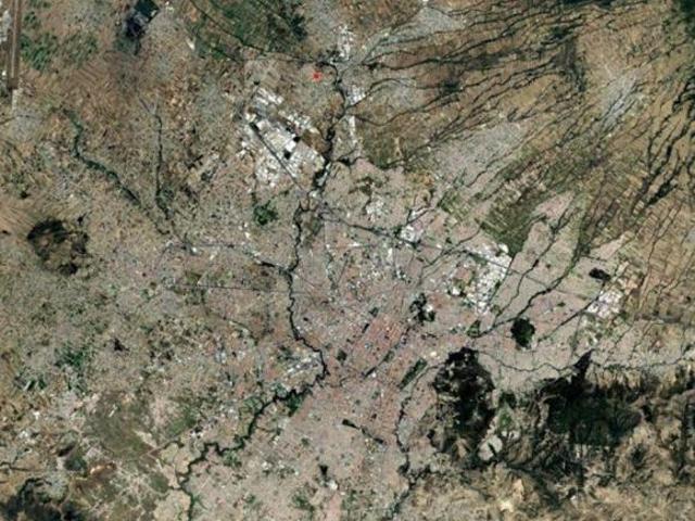 SE VENDE CASA DE UN NIVEL