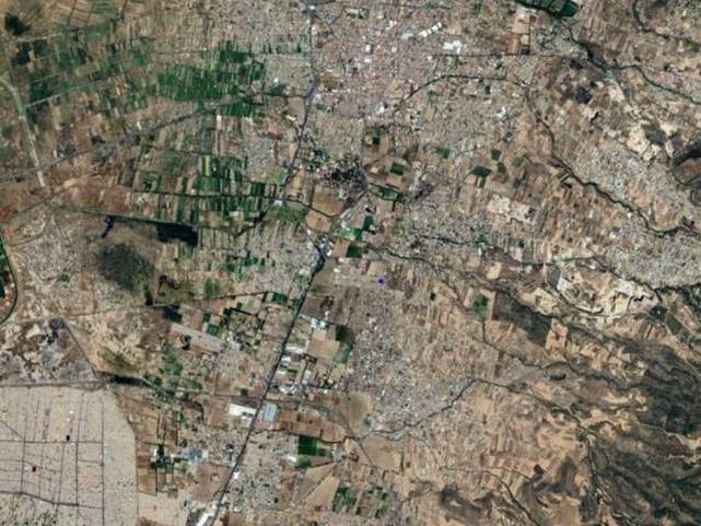 SE VENDE CASA DE UN NIVEL