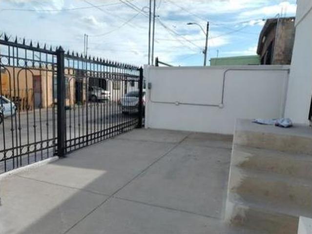 Se Vende Casa De Una Planta en Insurgentes