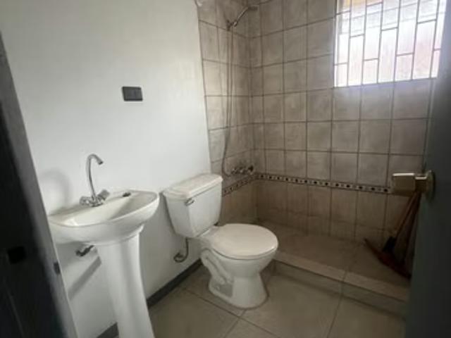 Se vende casa de 1 piso en sector Santa María | 3 dormitorios por 140000. 00 en Chillán