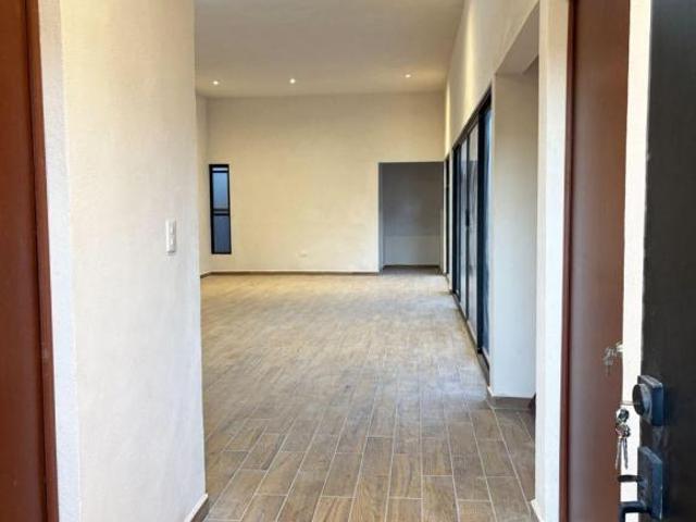Se VENDE Casa de 1 planta en Fracc. Santa Elena