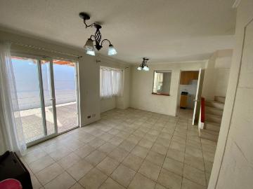 Se vende casa de 2 pisos, condominio alto curauma
