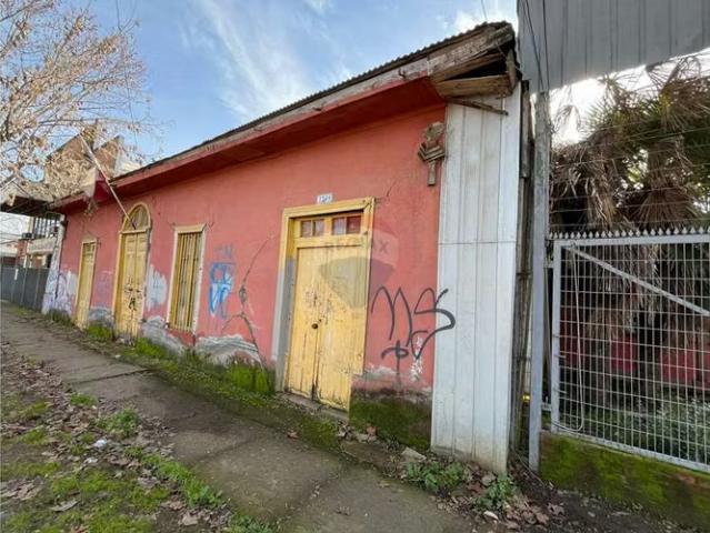 Se vende casa excelente ubicacion comercial. 1 dormitorios por 12157.00 en Talca