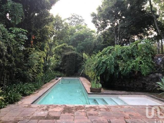 Se vende casa en Malinalco en el Barrio de San Juan