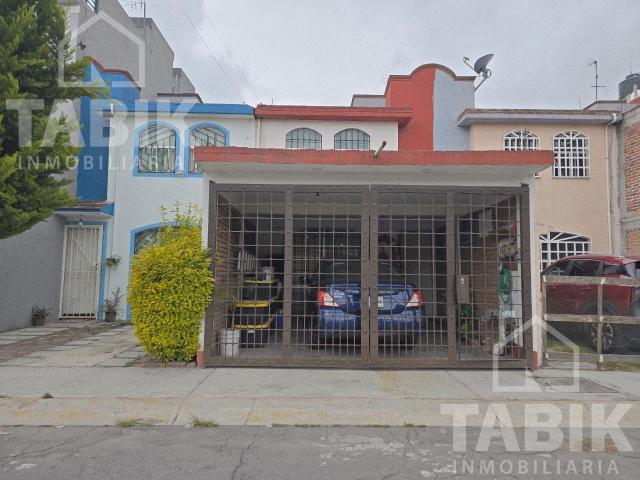 Se vende casa en Metepec totalmente amueblada, con jard?n propio