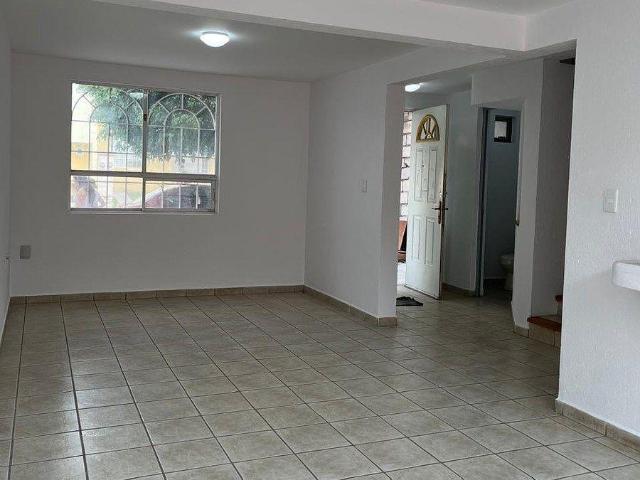 Se vende casa en Misi?n de Santa Sofia, Quer?taro